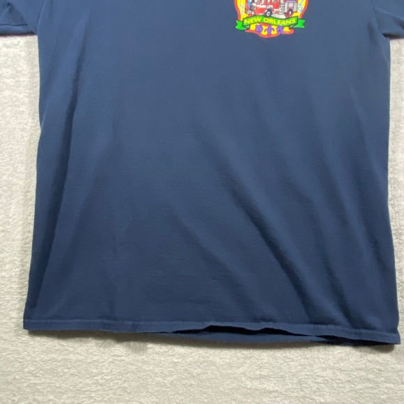 New Orleans Fire Dept Engine 29 Mens L Navy Blue Excellent T-Shirt - Picture 10 of 11